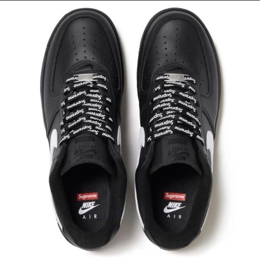 靴/バッグ Supreme Nike Air Force 1 Low Black/White