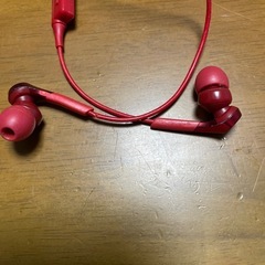 ワイヤレス
イヤホンの画像