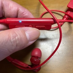 ワイヤレス
イヤホンの画像