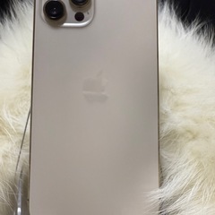 iPhone 12 PRO MAX 256GB ゴールド 国内版 SIMフリー 美品」純正バッテリ交換100％ 値下げ不能の画像
