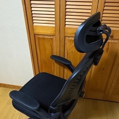 オフィスチェアーの画像