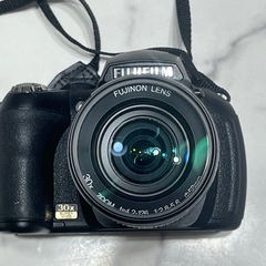 EZシェア　富士フィルム  FINEPIX HS10 デジタルカメラの画像