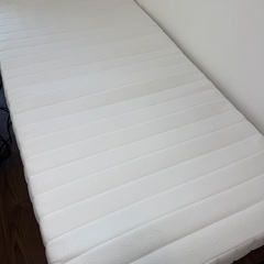 未使用　セミシングル 脚付きマットレスベッド 幅80cm 組立済み 即引取OK！の画像