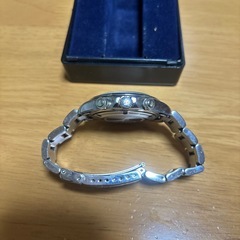 ローレックスタイプの時計ですの画像