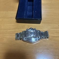 ローレックスタイプの時計ですの画像