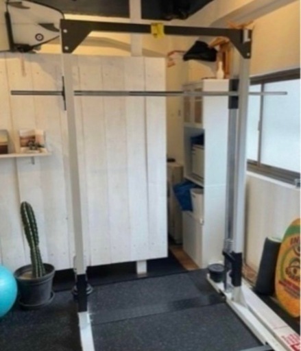 スミスマシン　プレート50kgおつけします　トレーニング