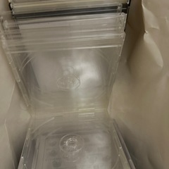 空のCD、DVDケースの画像