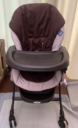 コンビ　ネムリラオートスイング　ハイローチェア