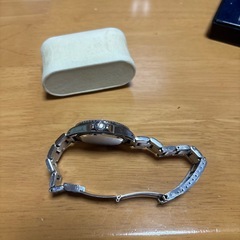 ロレックスタイプの時計ですの画像