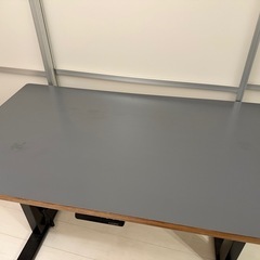 昇降デスク　の画像