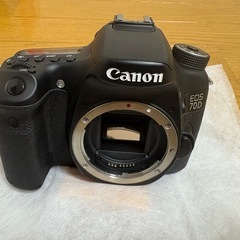 極上品　正真正銘1オーナーショット数4571枚　Canon EOS 70D ボディ EF-S 18-135mm 1:3.5-5.6 IS STM ズーム レンズ キットの画像