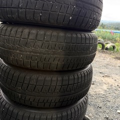 スタッドレスタイヤ　195/65/R15 185/60R15 2セットの画像