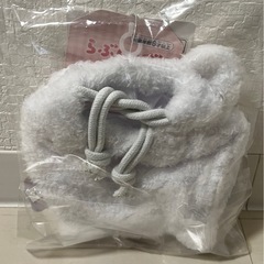 ちいかわ もこもこ巾着袋　白 新品未使用 6才以上の画像