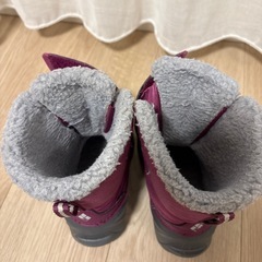 モンベル　スノーブーツ　16センチ　子供用　女の子の画像