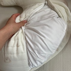 授乳クッション　イブル布地　クマ　ホワイト　キルティングの画像