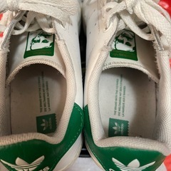 adidas アディダス　定番　ホワイト　スニーカー　22.5cmの画像