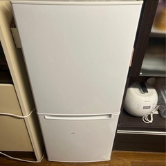 【新生活応援2点セット】ホワイト 2ドア冷蔵庫と洗濯機新しい2019年製の画像