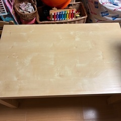 ローテーブル　IKEAの画像