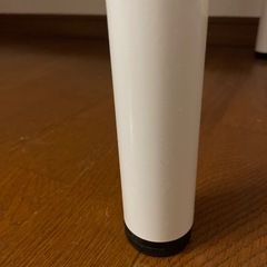 白　テーブルの画像