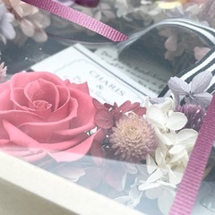 ブリザーブドフラワー 花輪 インテリアの画像
