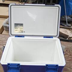【中古】クーラーボックスの画像