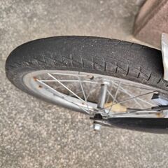 シート破れ無し 折りたたみ式自転車の画像