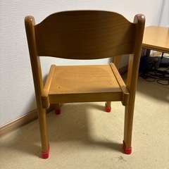 子供用椅子の画像