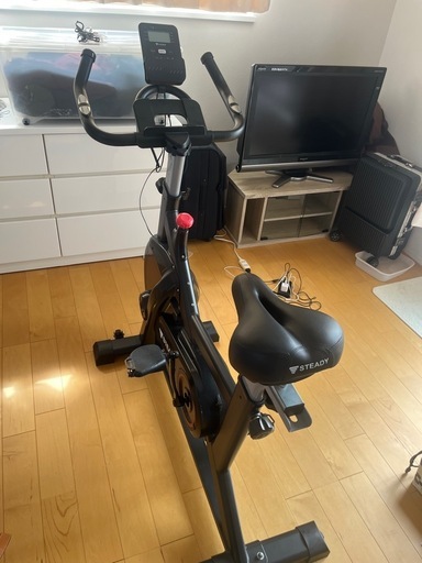 スピンバイク　エアロバイク　ステディ