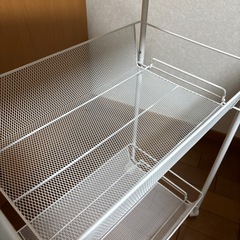 (取引決定済)天板付きスチールワゴンの画像