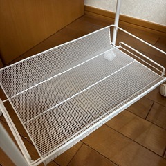 (取引決定済)天板付きスチールワゴンの画像