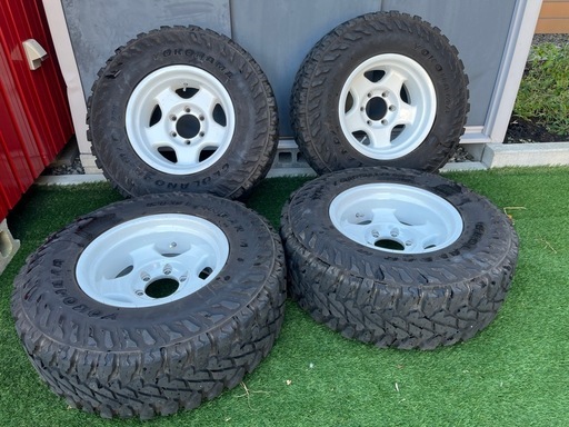 ブラッドレー　16インチ　8J　-30　ジオランダーMTタイヤ　265　70　R16