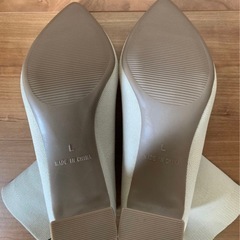 新品 GU ポインテッドニットブーツ オフホワイト Lサイズ
の画像