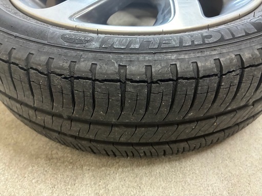 車のパーツ 165/55/R14