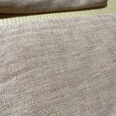 無料でソファクッションあげますの画像
