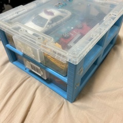 《急募‼️貴重かつ非売品あり‼️》トミカ詰め合わせ・立体駐車場入りセットの画像