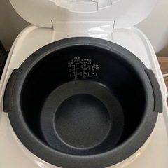 炊飯器　３合の画像