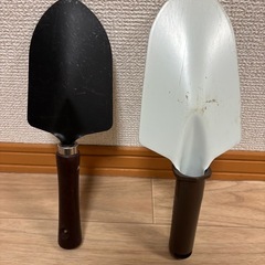 スコップ&ジョウロセットの画像