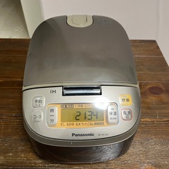 炊飯器の画像