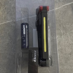 訳あり　ＧＥＮＴＯＳ　ジェントス　ＧＺ-Ｘ２３３　ＣＯＢ　ＬＥＤ搭載充電式ワークライトの画像