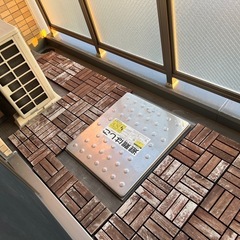 IKEA イケア RUNNEN フロアデッキ 屋外用 ブラウン ブラウンステインの画像