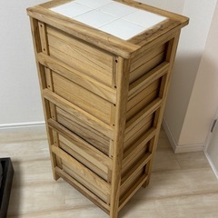 アンティーク棚の画像