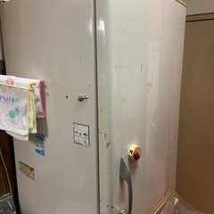 11月15日くらいまで！ナショナル冷蔵庫　249Lの画像