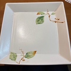 たち吉　正方形大皿　陶器皿2枚の画像