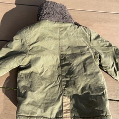 グリーン　モコモコアウター110センチの画像