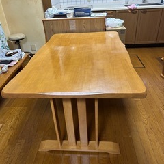 天然木　一枚板　ダイニングテーブルの画像