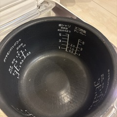 炊飯器の画像