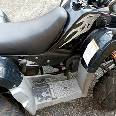 アドリー　四輪バギーの画像