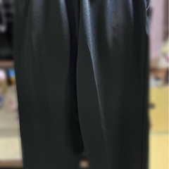 GU カットソーカラースラックス Mサイズの画像