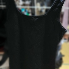 SHEIN タンクトップ XSサイズの画像
