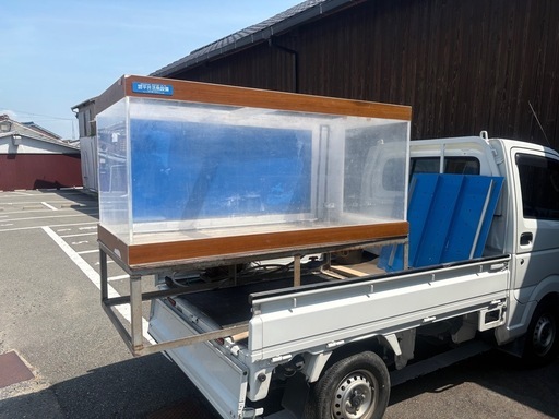 アクリル大型水槽